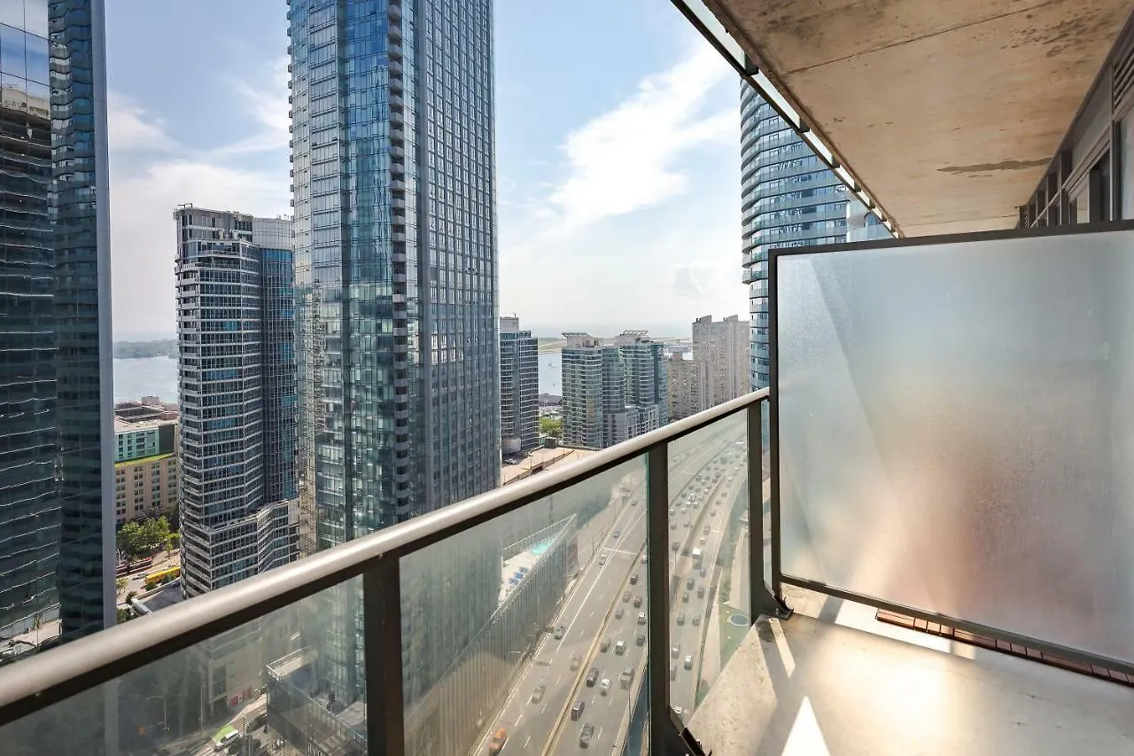 The Nest - Royal Downtown Loft To Hatch Adventure Apartman Toronto Kanada